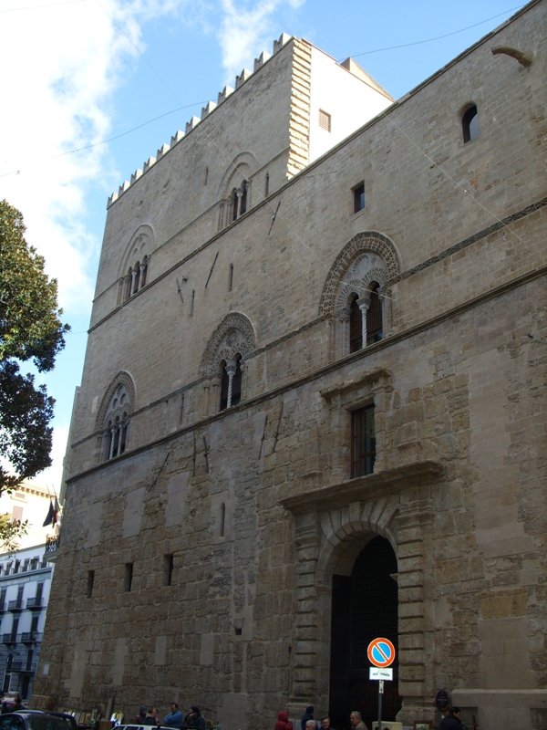 palazzo_chiaromonte_-_steri_10